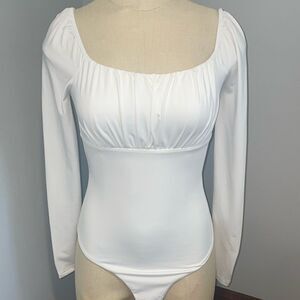 Princess Polly White Long Sleeve Bodysuit Size 6